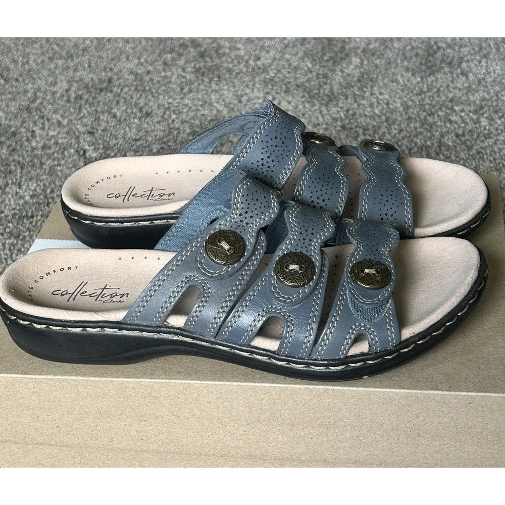 NIB Clarks Collection Leisa Grace - Size 7.5 -Denim Blue/Grey Adjustable 3 Strap